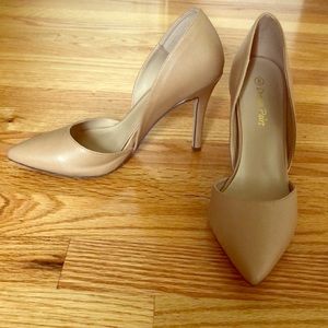 D’Orsay pointed pumps high heels